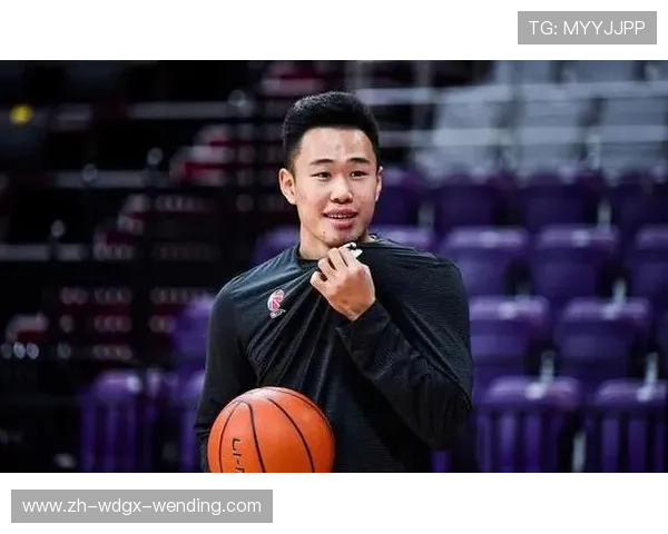 跨界突破 CBA篮球选手足球训练探索与多面手潜力分析